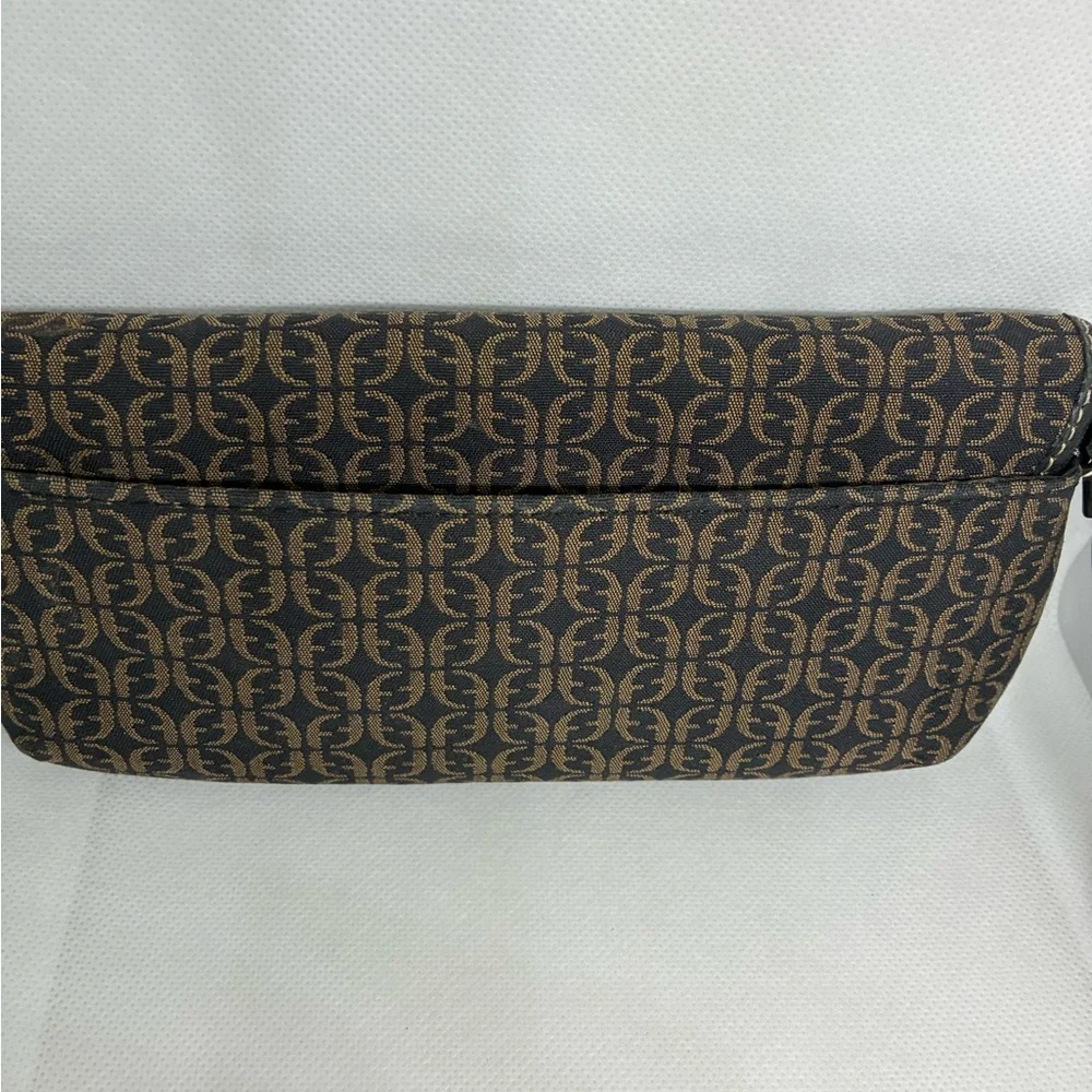 Fossil 8” Wristlet Wallet With Card Holders And Zippered Pocket - Picture 10 of 11